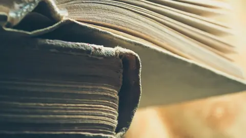 Photo: books, old, stack