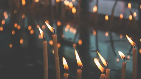 Photo: candles, light, burn