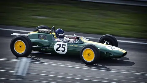 Photo: fast, speed, racing